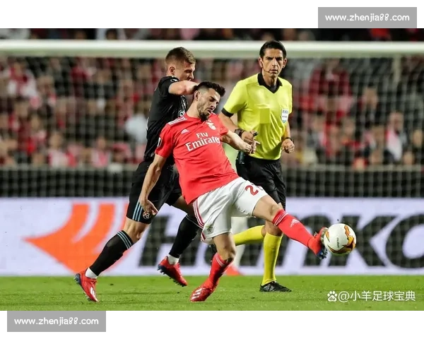 荷媒：勒沃库森瞄准费耶诺德后卫桑德勒