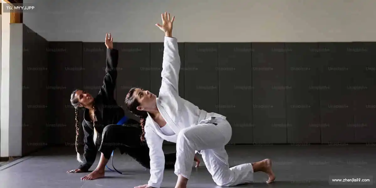 <strong>世界杯官网</strong>🏆追逐梦想的路上，汗水从不会辜负 —— 和我们一起，拼出精彩！